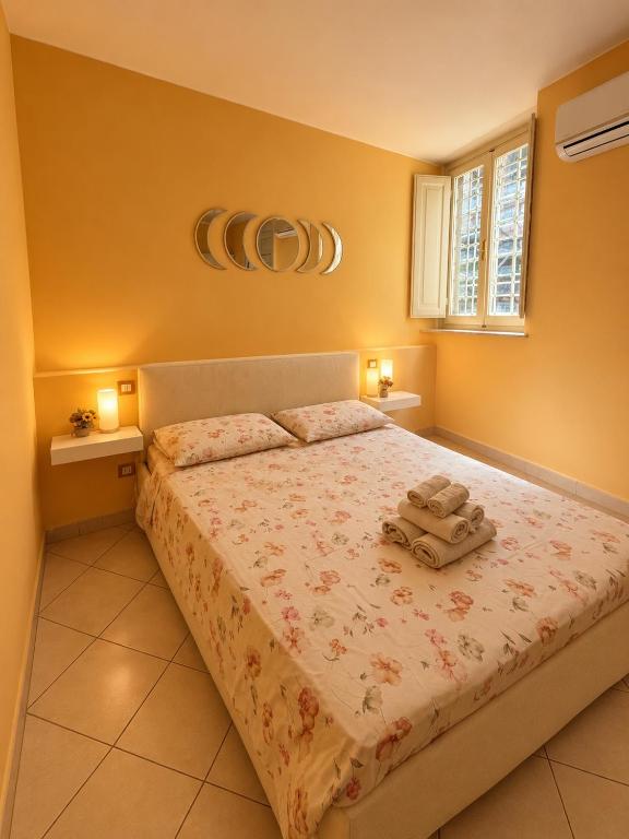 Piazza Napoleone Sweet apartment – Lucca